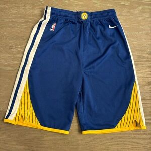Golden State Warriors Youth XL basketball shorts. Excellent condition!